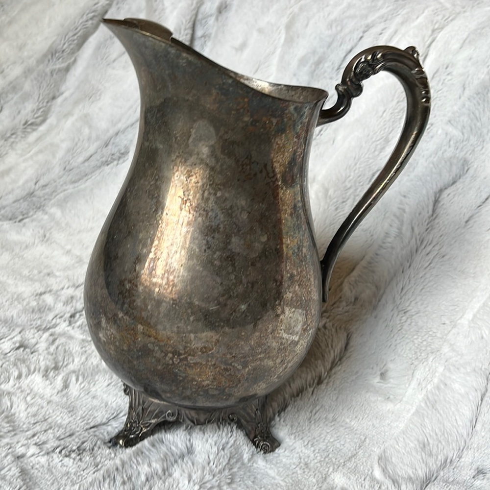 Vintage Silverplate Pitcher with Iceguard Silverplate Pitcher with icegu…
